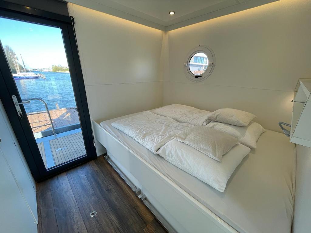 Houseboat Kamperland Hotel Luaran gambar