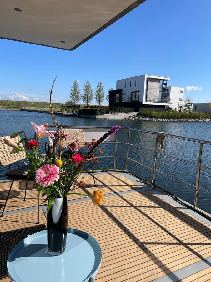 Houseboat Kamperland Hotel Luaran gambar