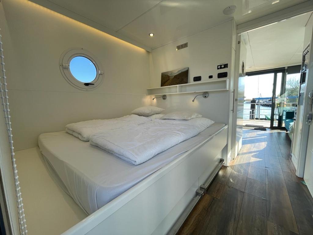 Houseboat Kamperland Hotel Luaran gambar